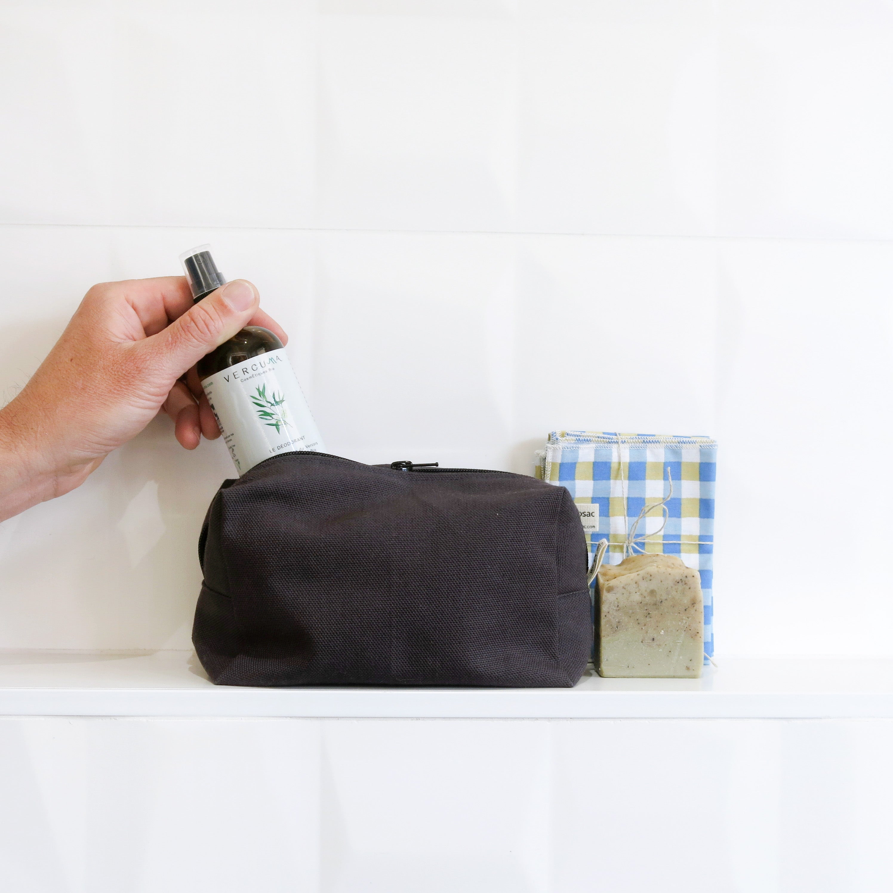 Trousse et Mouchoirs Alterosac + Déodorant et Savon Sportifs